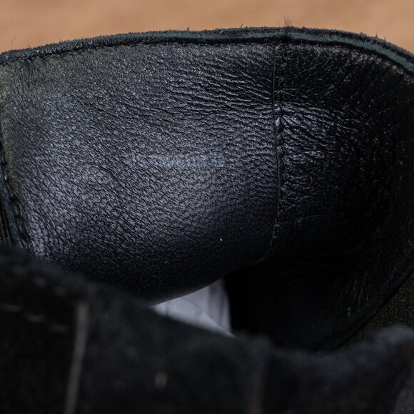 Vince Women Henderson Waterproof Chelsea Black Suede Ankle Boots sz 8US EUR 39 - Picture 8 of 9